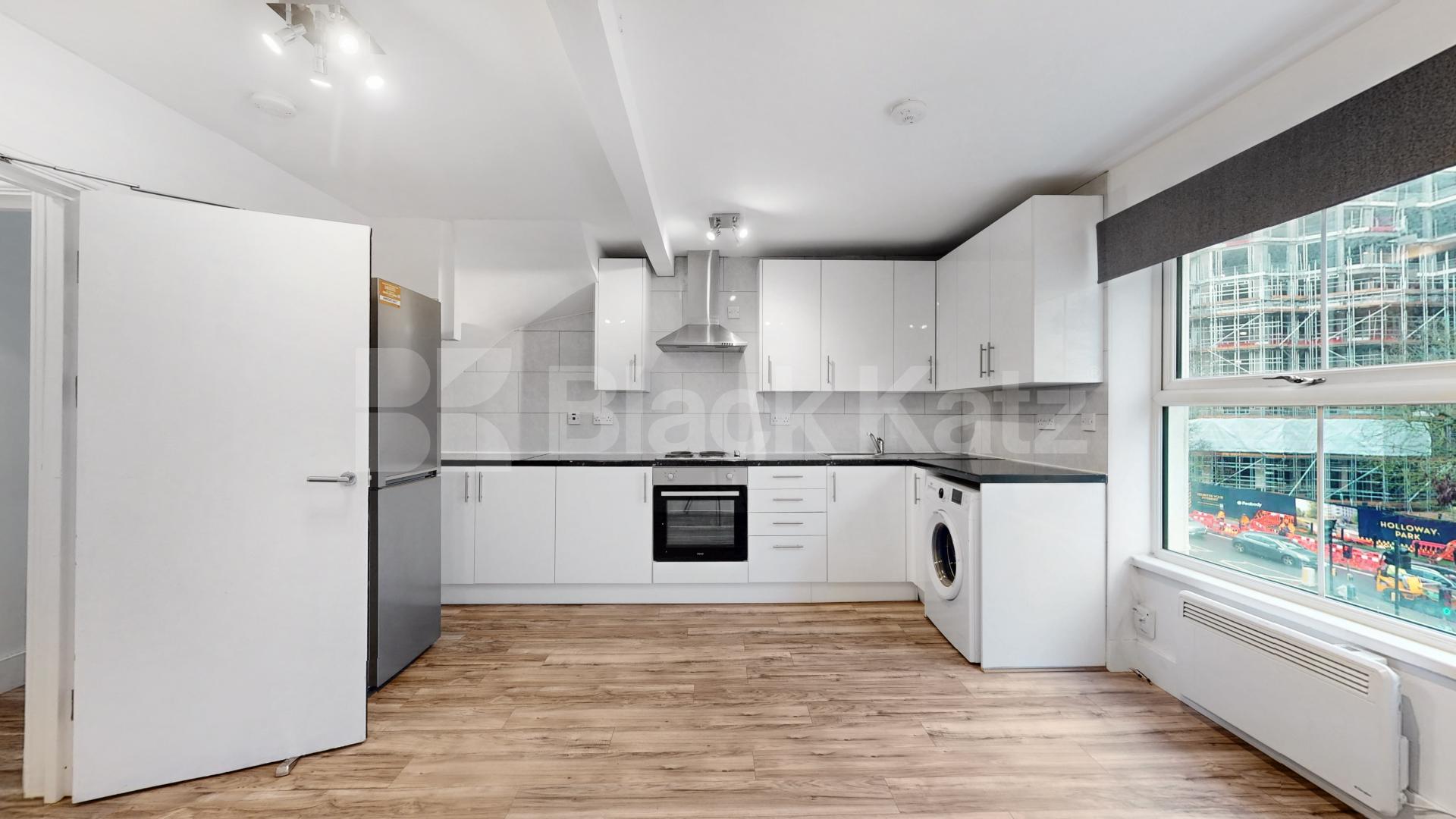Newly refurbished split level 2 bedroom on the borders of Camden & Holloway Camden Road , Holloway / Caledonian Road